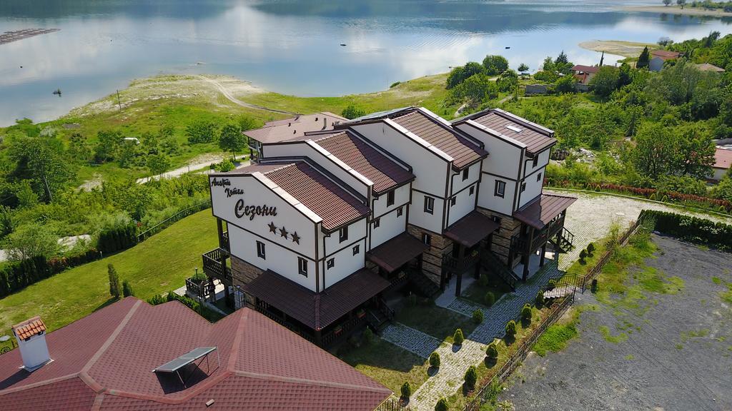 Aparthotel Seasons Glavatarski Han Glavatartsi Exterior foto
