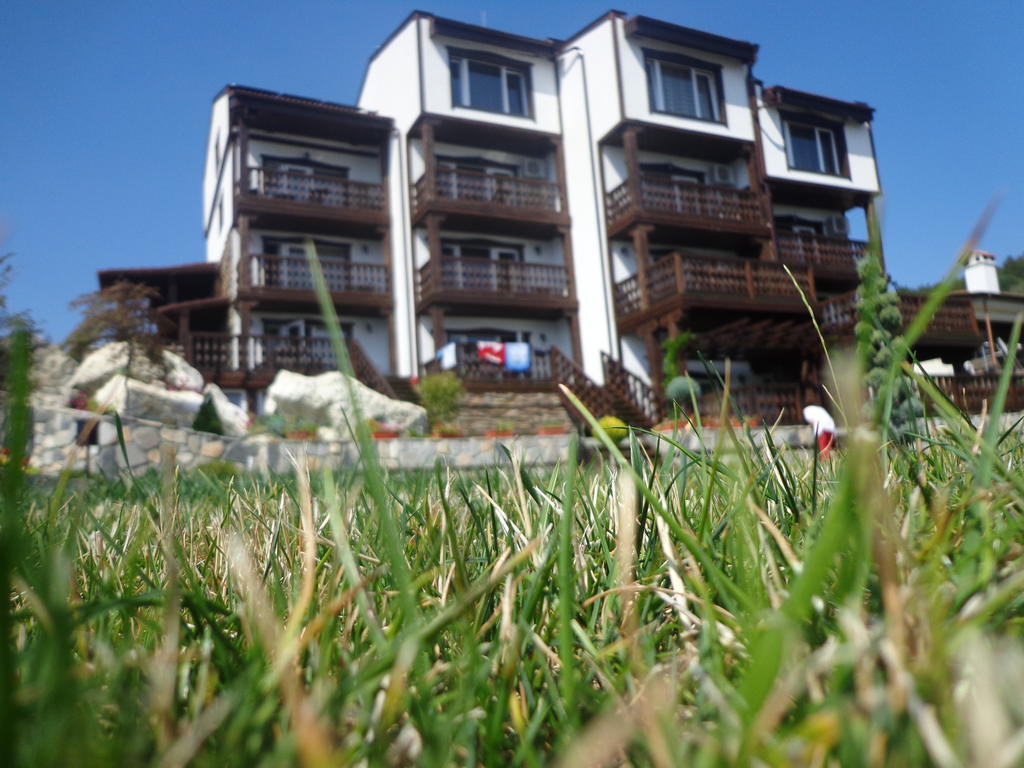 Aparthotel Seasons Glavatarski Han Glavatartsi Exterior foto