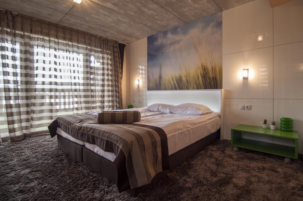 Aparthotel Seasons Glavatarski Han Glavatartsi Exterior foto